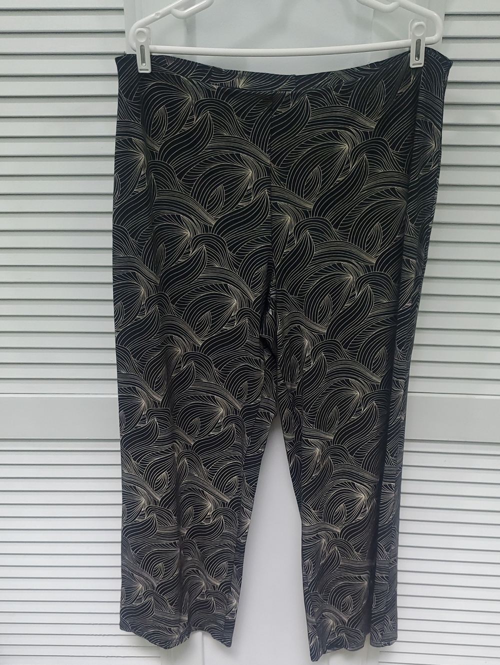 J.Jill Women's Wearever Black And Cream Patterned Pull-On Pants With Full Leg XL